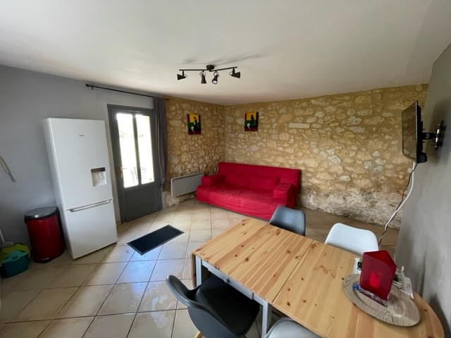 salon et salle à manger du gîte la petite Maison du Gaverdier